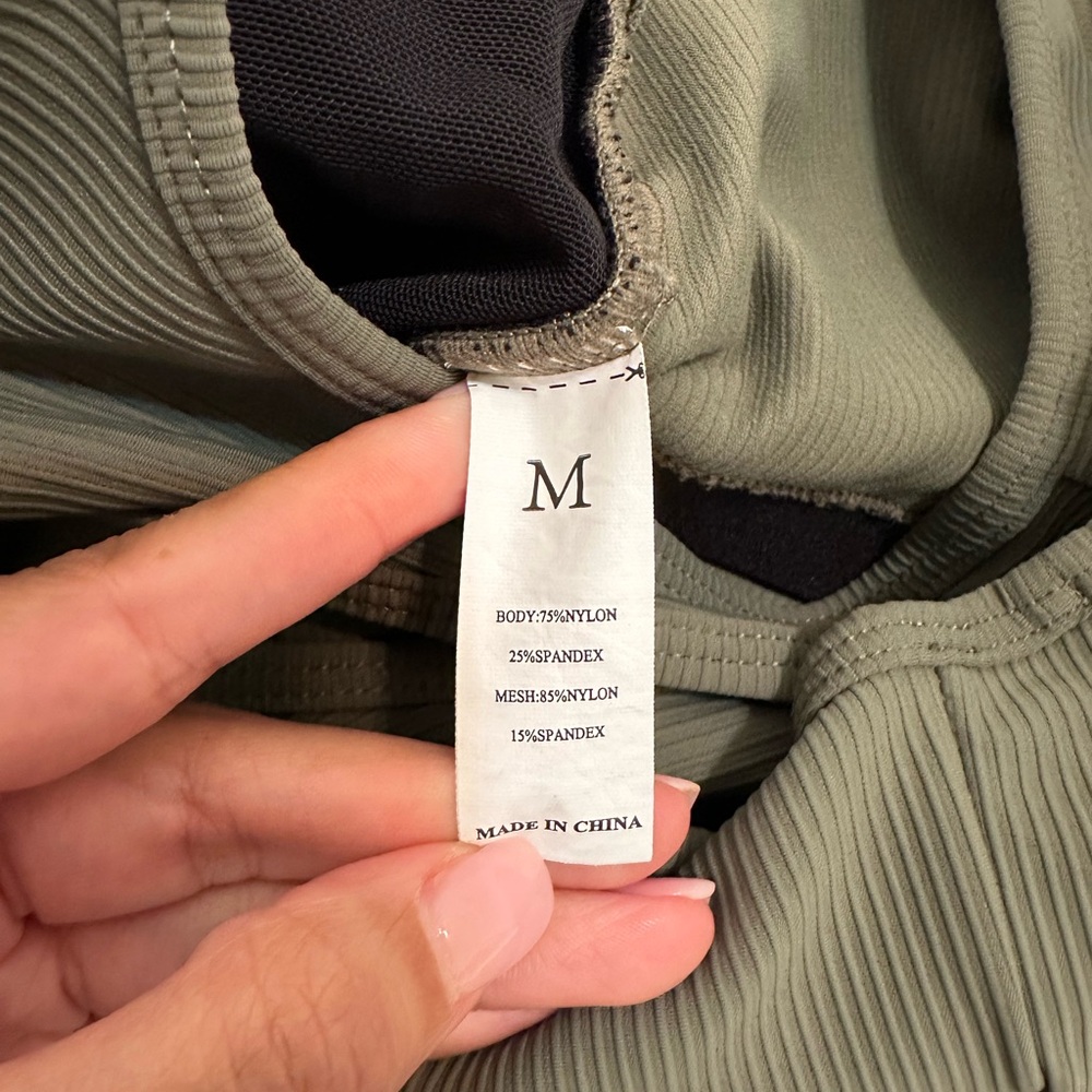 Women’s Olive Green Dress Size Medium - Picture 4 of 5